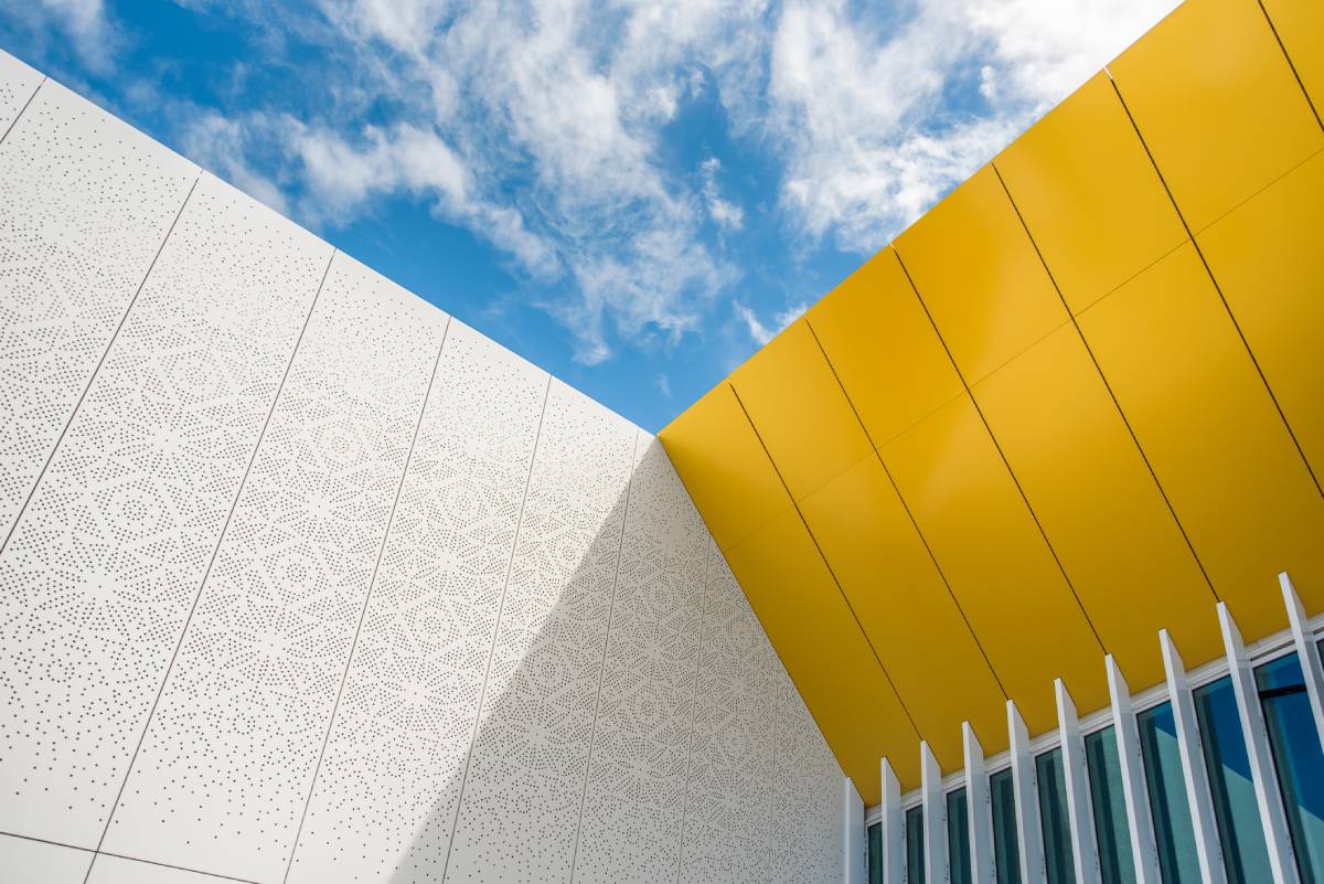 centre commercial des grègues panneau composite aluminium TIM Composites