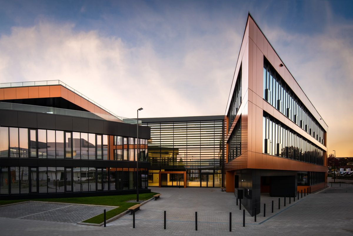 Immeuble Beaubourg Bertrange panneau composite aluminium aluminium composite TIM Composites