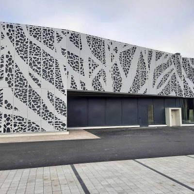 Basic Fit Hœnheim Alucoil panneau composite aluminium aluminium composite bardage métallique TIM Composites