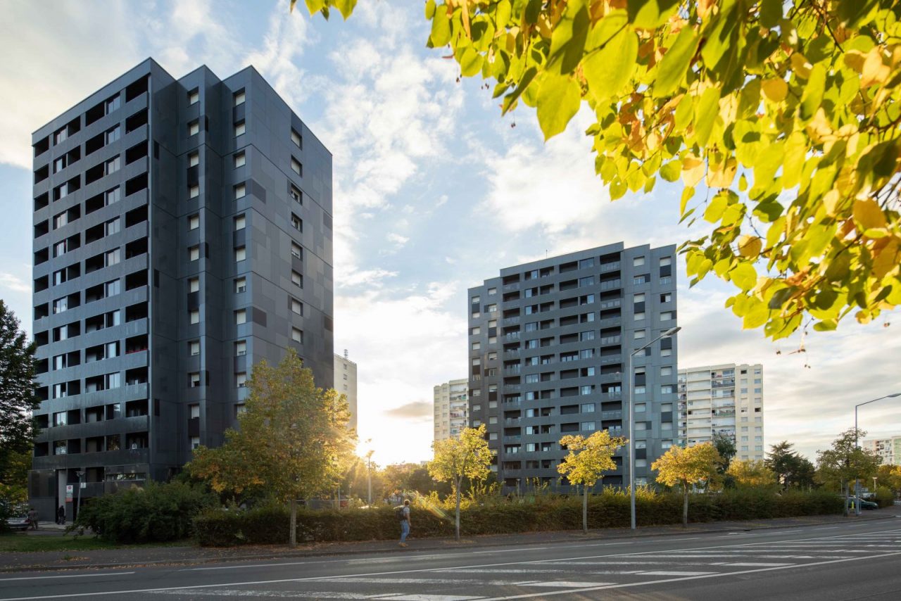 Immeuble de logement Tours Dumont d’Urville à Angers panneau de façade