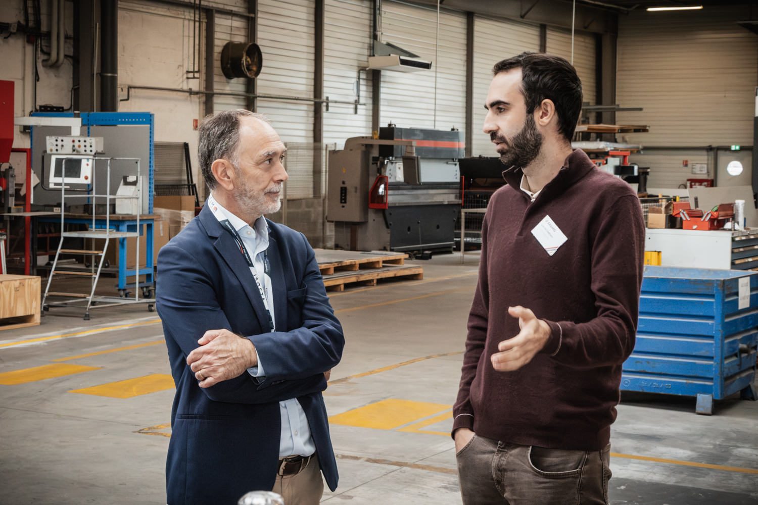 Échange entre un partenaire et un collaborateur TIM Composites