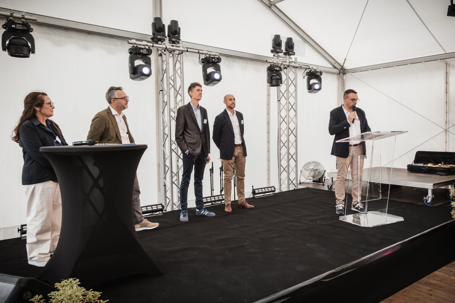 Discours des dirigeants du groupe ARAMIS, de TIM Composites et d'ISOSTA